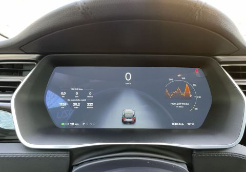 Tesla Model S S 85 / Free charging
