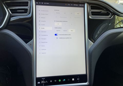 Tesla Model S S 85 / Free charging