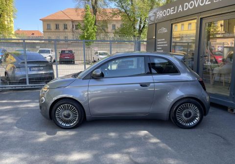 Fiat 500e 87kW, ICON, 42kWh, full LED