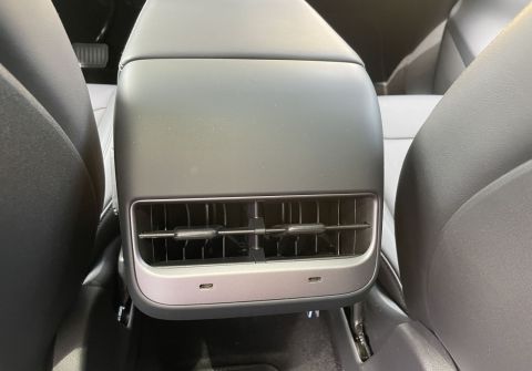 Tesla Model Y LR 4WD 12/2024