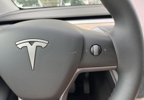 Tesla Model Y LR 4WD 12/2024