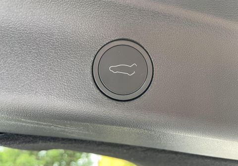 Tesla Model Y LR 4WD 12/2024