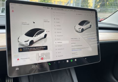 Tesla Model 3 Performance