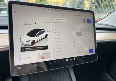 Tesla Model 3 Performance