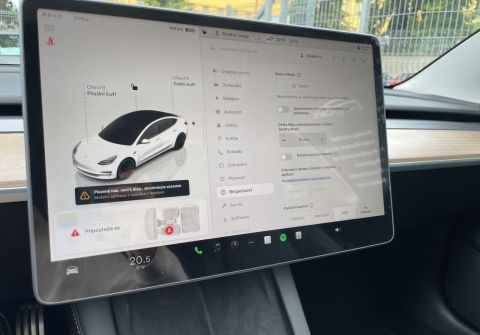 Tesla Model 3 Performance
