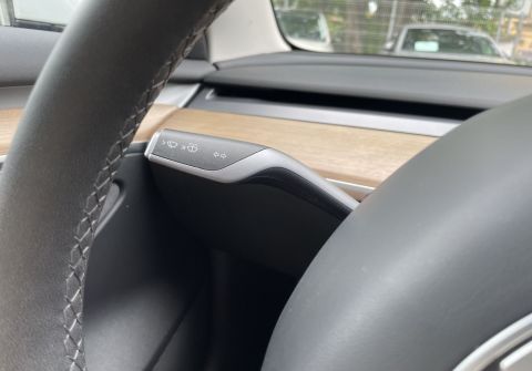 Tesla Model 3 Performance
