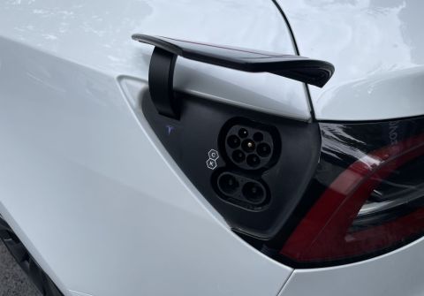 Tesla Model 3 Performance