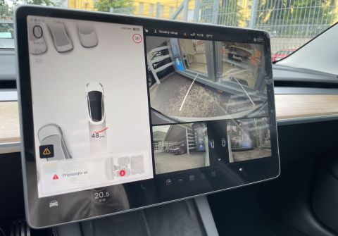 Tesla Model 3 Performance