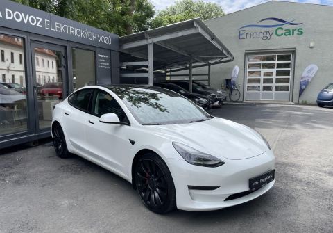 Tesla Model 3 Performance