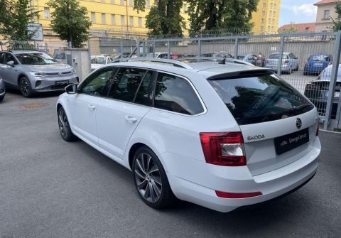Škoda Octavia L&K 4x4 Kamera DSG Panorama
