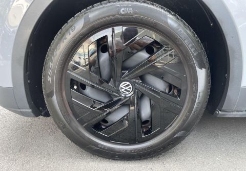 Volkswagen ID.4 82 kWh 360 kamera Panorama HUD