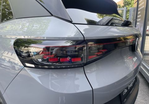 Volkswagen ID.4 82 kWh 360 kamera Panorama HUD