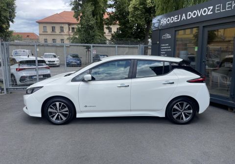Nissan Leaf 110kW, Bat. 40 kWh Kamera
