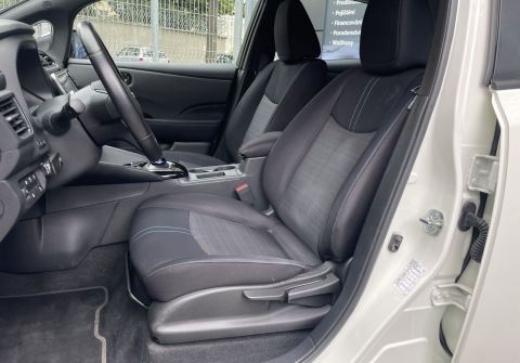 Nissan Leaf 110kW, Bat. 40 kWh Kamera