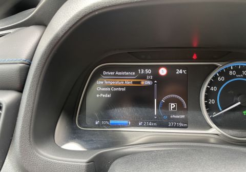 Nissan Leaf 110kW, Bat. 40 kWh Kamera
