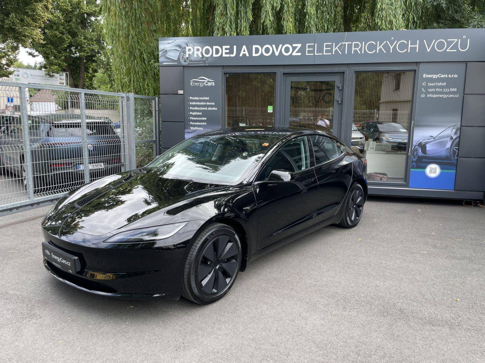 Tesla Model 3 LR AWD Highland