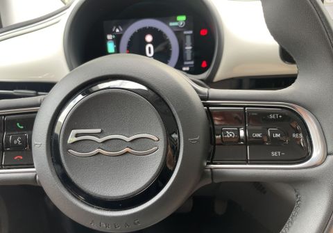 Fiat 500e 42 kWh Adaptive LED Kessy