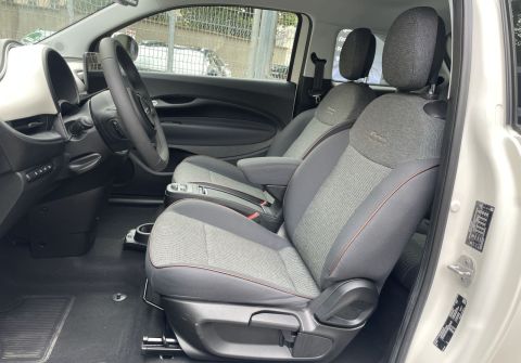 Fiat 500e 42 kWh Adaptive LED Kessy
