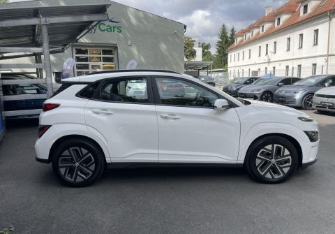 Hyundai Kona Baterie 64kWh, ČR, Záruka
