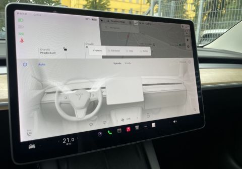 Tesla Model 3 SR, Baterie LFP 55 kWh