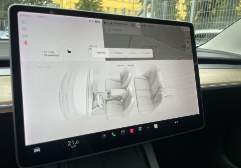 Tesla Model 3 SR, Baterie LFP 55 kWh