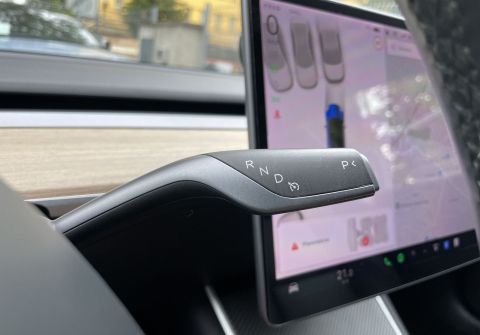 Tesla Model 3 Long Range AWD FSD Tažné