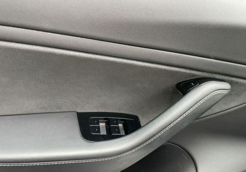 Tesla Model 3 Long Range AWD FSD Tažné