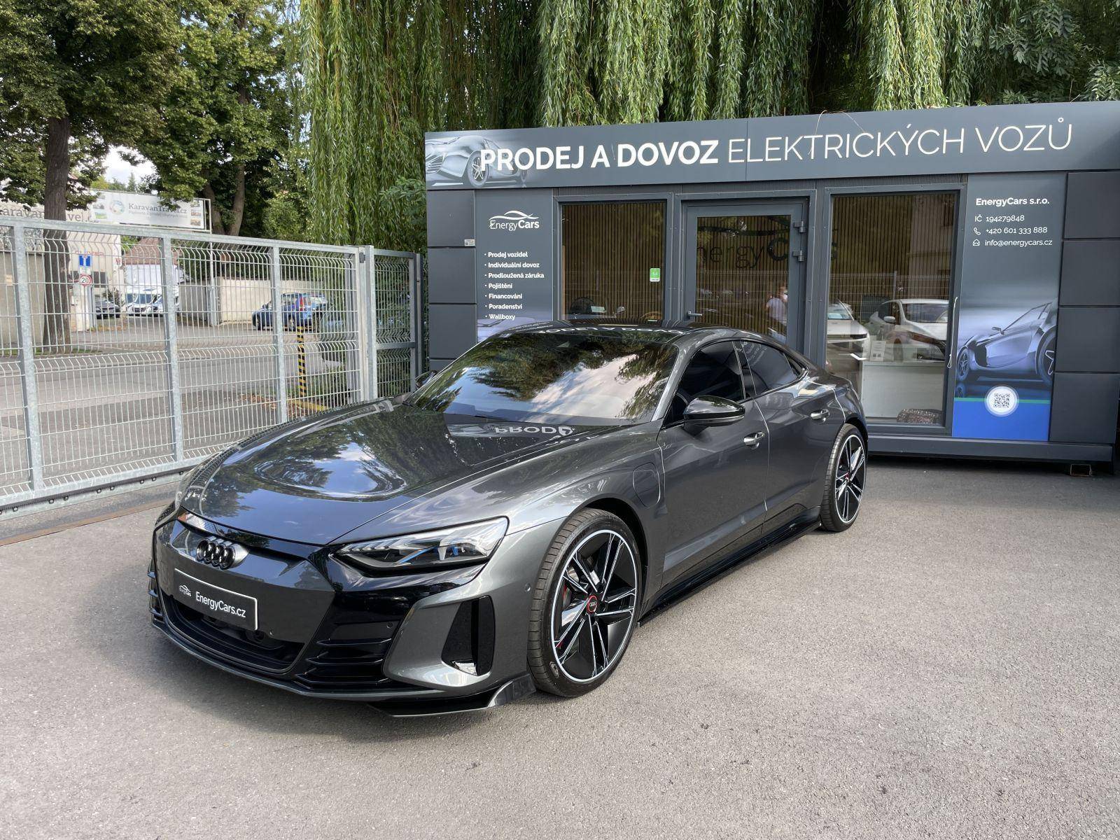 Audi e-tron GT RS e-tron 440 kW B