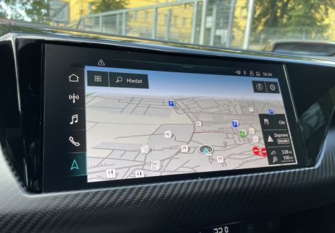 Audi e-tron GT RS e-tron 440 kW B