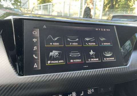 Audi e-tron GT RS e-tron 440 kW B
