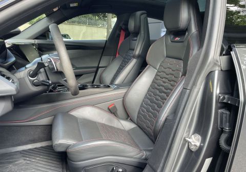 Audi e-tron GT RS e-tron 440 kW B