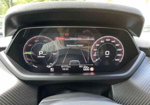 Audi e-tron GT RS e-tron 440 kW B