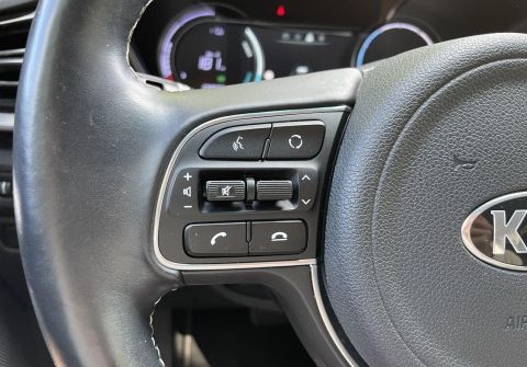 Kia Niro Vision 64 kWh,kamera SoH 96,3%