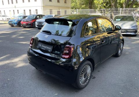 Fiat 500e ICON / 70 kW / 24 kWh