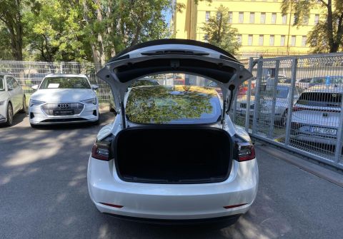 Tesla Model 3 Performance 82 kWh