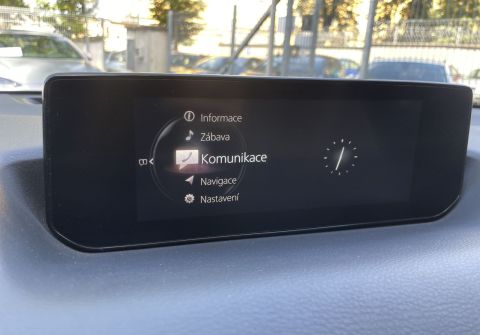 Mazda MX-30 e-Skyactiv / HUD 35,5kWh