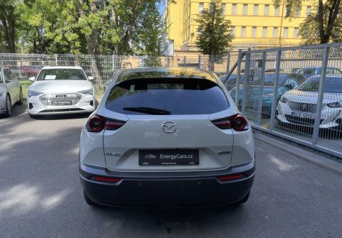 Mazda MX-30 e-Skyactiv / HUD 35,5kWh