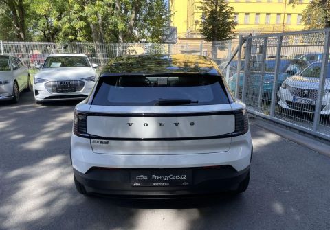 Volvo Ostatní Plus Single Motor 200 kW H&K