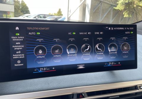 BMW iX xDrive40 H&K 360 Kamera