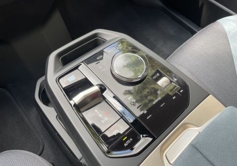 BMW iX xDrive40 H&K 360 Kamera