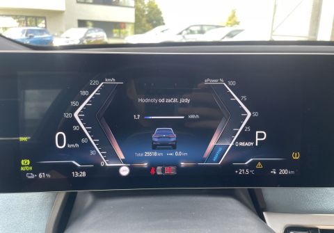 BMW iX xDrive40 H&K 360 Kamera