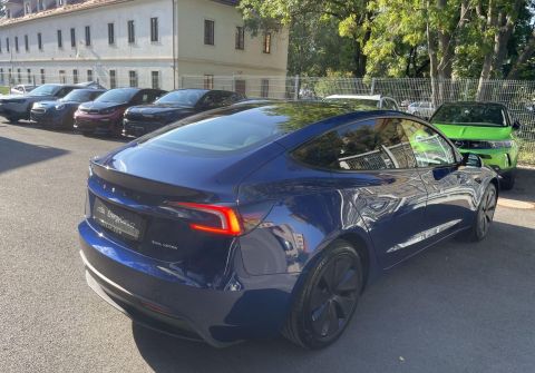 Tesla Model 3 LR AWD Highland