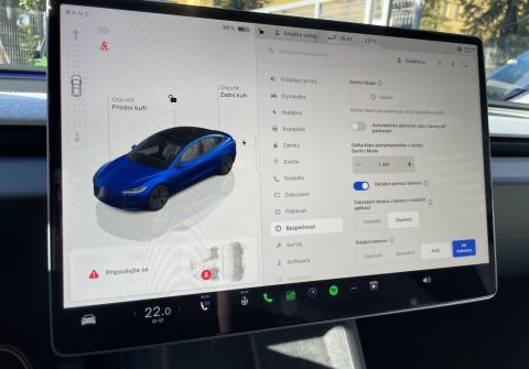 Tesla Model 3 LR AWD Highland