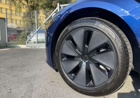 Tesla Model 3 LR AWD Highland