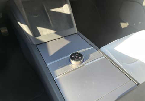 Tesla Model 3 LR AWD Highland