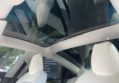 Tesla Model 3 LR AWD Highland