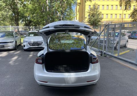 Tesla Model 3 Standart Range Plus LFP