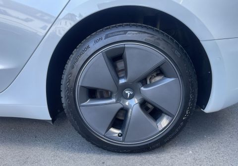Tesla Model 3 Standart Range Plus LFP