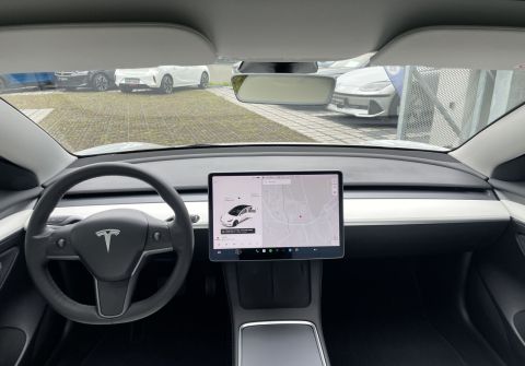 Tesla Model 3 Standart Range Plus LFP
