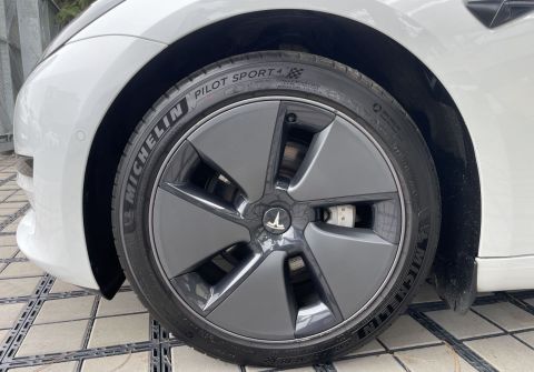 Tesla Model 3 Standart Range Plus LFP